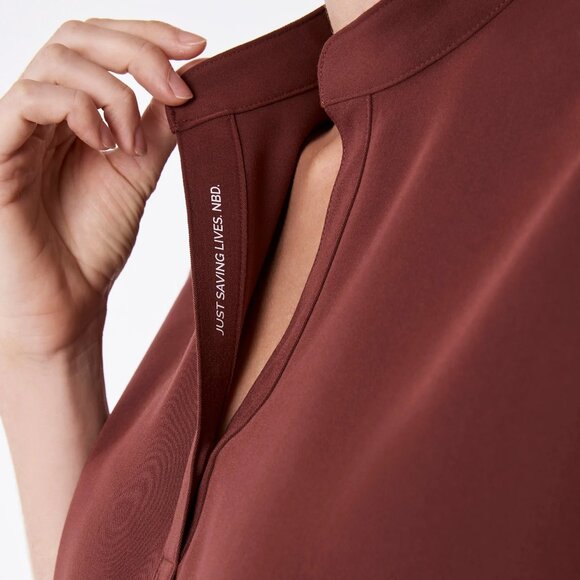 Figs Rafaela Oversized Scrub Top in Walnut, Size Large - Picture 4 of 10